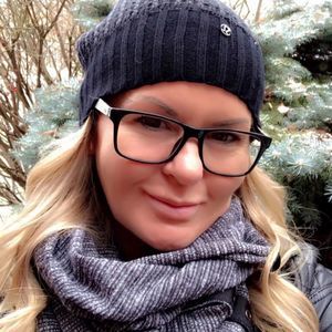 Meet your Posher, Veronica